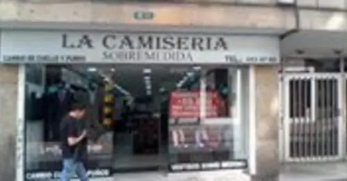LA CAMISERIA LA CAMISERIA
